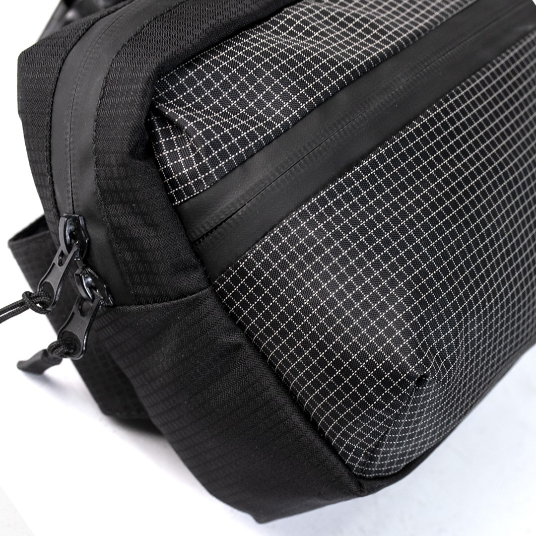 کیف کراس بادی ساتونا مدل R1 Aegon