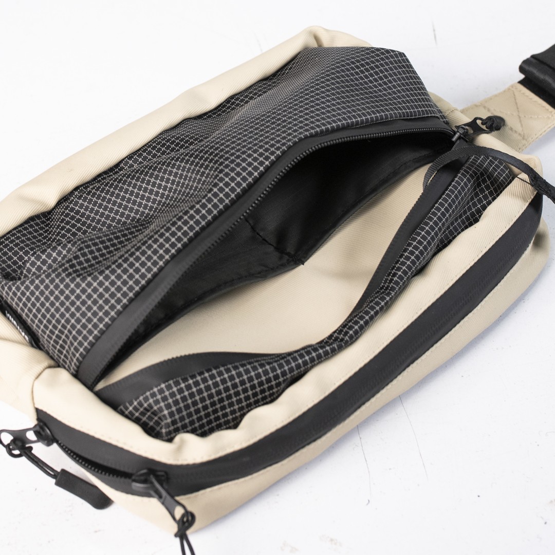 کیف کراس بادی ساتونا مدل R1 Aegon