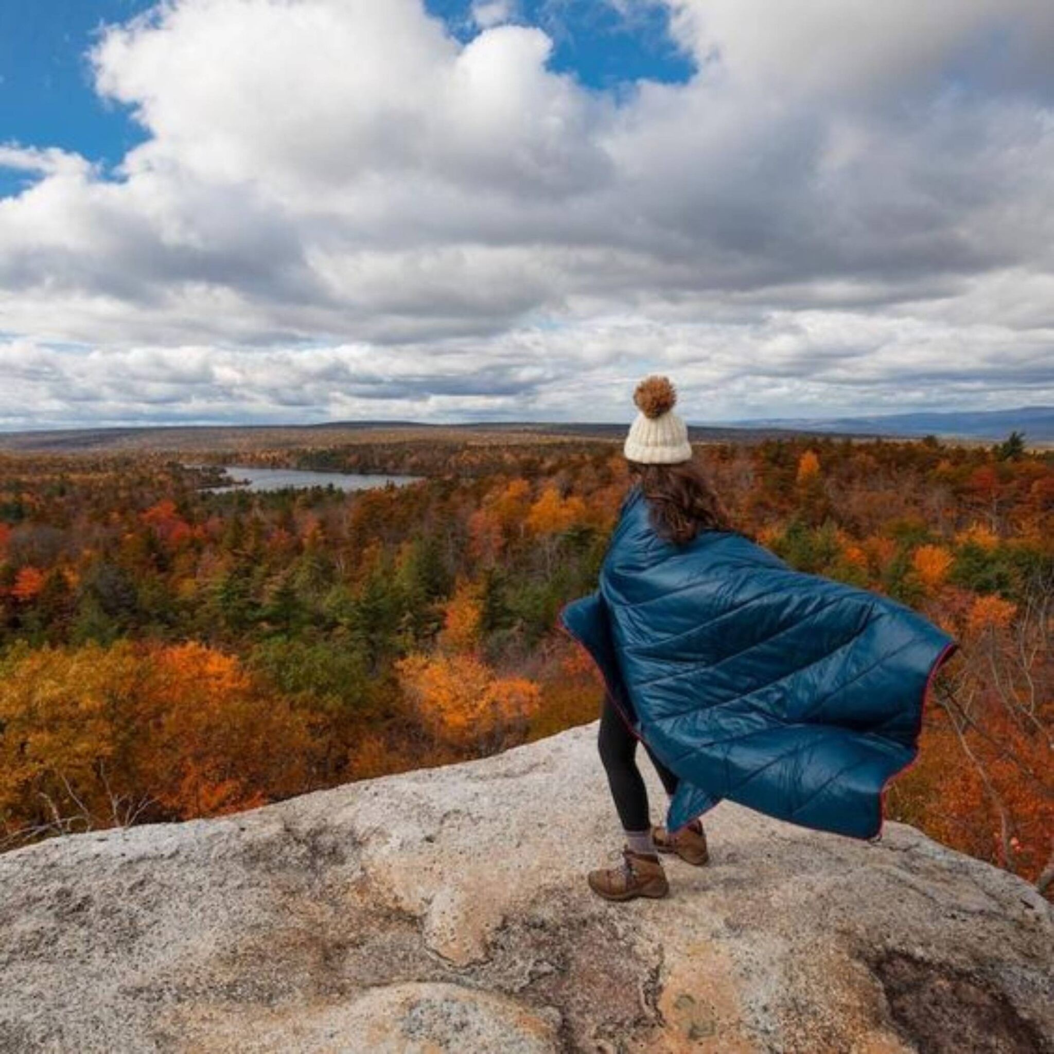 پتو سفری ساتونا مدل Sorena
